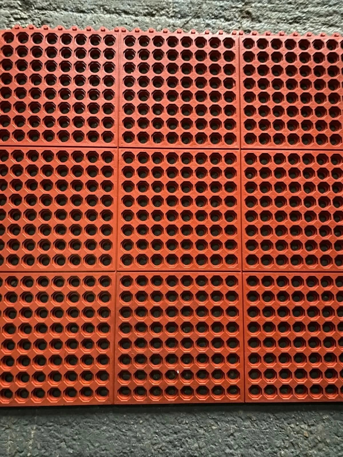 3ftx3ft Interlocking Rubber flooring Wet room mat (90x90cm) safety mat orange