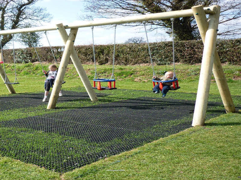 Childrens Playgound / Swing Ground Protection Rubber Grassmat Safety Floor Kids