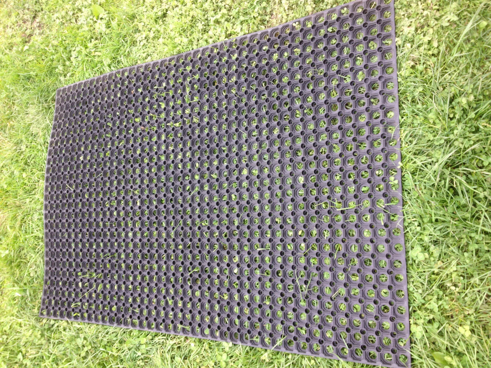 Rubber mat Multipurpose Gateway, Playground Mat 1x1.5mx22mm 4 pegs and free post