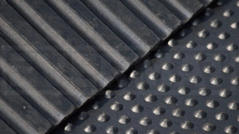 6 x 4ft Bubbletop Horse Pony Stable Mat | 17mm Thick | Heavy Duty Rubber Matting