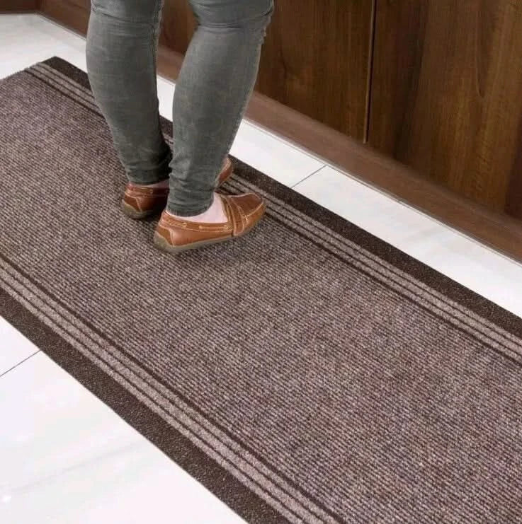Carpet Runner Mat Heavy Duty Non Slip Rubber Back Durable - Brown - 127cm x 68cm