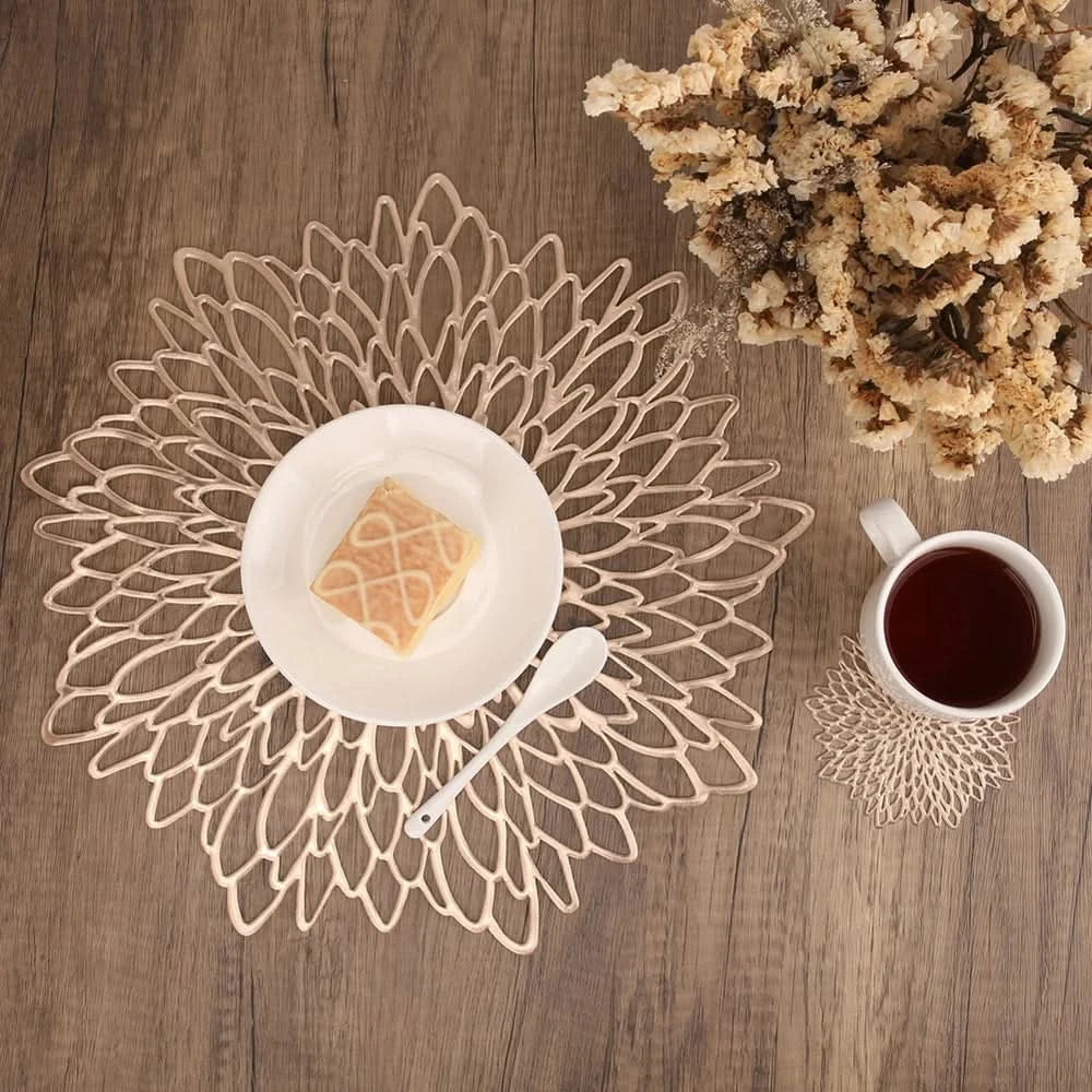 Set of 4 Metallic Vinyl Placemats Round Leaf Design Dining Table Heat Mat