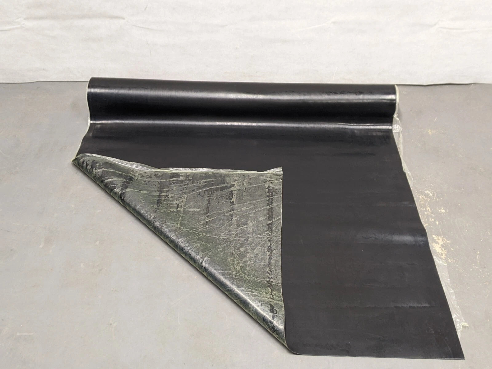 Rubber Sheet 2mm x 1400mm x 9 Metre Roll - Heavy Duty Flexible