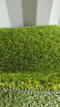 Artificial Grass Mat Rug. Golf. Sports. Pets. Camping. Surf. Beach. 55cm x 40cm