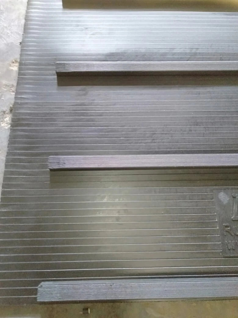 Delta Mart Rubber Rubber Horse Box Trailer Ramp Mat 7footx4foot