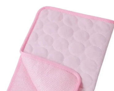 Dog Cooling Mat Ice Silk Cool Pet Wear-Resistant Dog Chill Sleeping