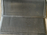 Large Anti Slip Rubber Mat Industrial Matting Safety With bubble Indoor Outdoor