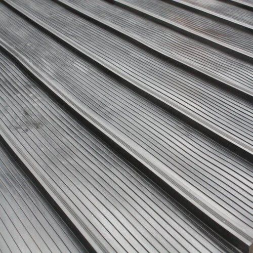 Horse box Trailer Ramp mat 110cm wide x 135cm long x 20mm Rib thickness