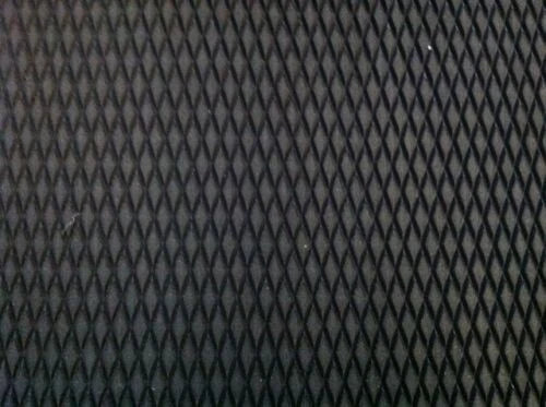Marine Rubber Boat Flooring Diamond Pattern – Non Slip Bass Boat Deck Mat